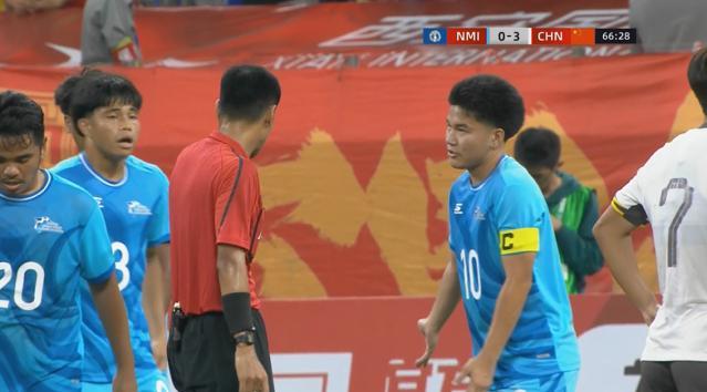 多才多艺...北马里亚纳群岛U23首发20号中卫还是羽毛球球员